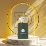 عطر پورپس از برند امواژ با رایحه چوبی ادویه‌ای گرم و لوکس